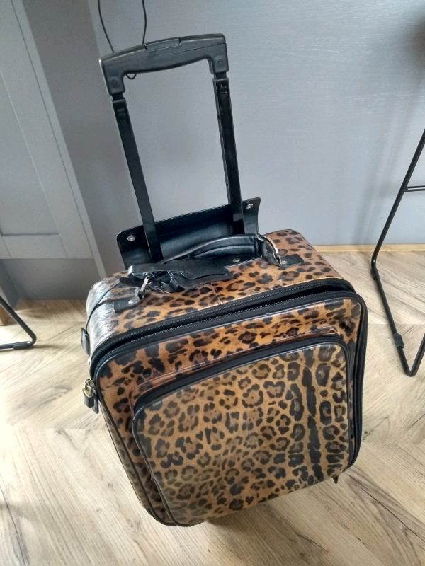 topshop luggage